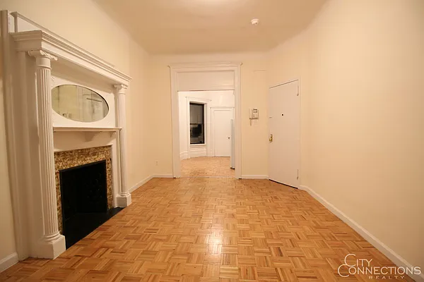 Rented by City Connections Realty | media 17