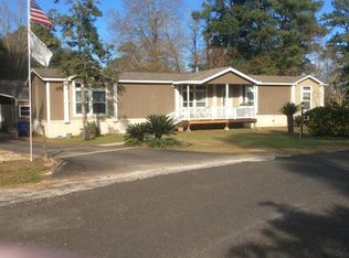 128 Sunrise Dr, Livingston, TX 77351