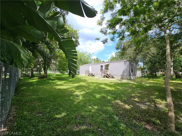 670/558 Francis St, Labelle, FL 33935
