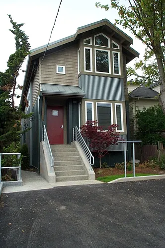 HEO#14-15 Photo 1
