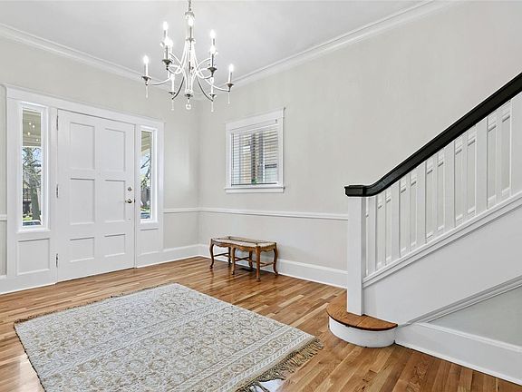 3rd image of 29 Kingsbury Pl