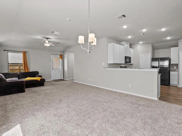 5339 Cj Walker Ln — Photo 4