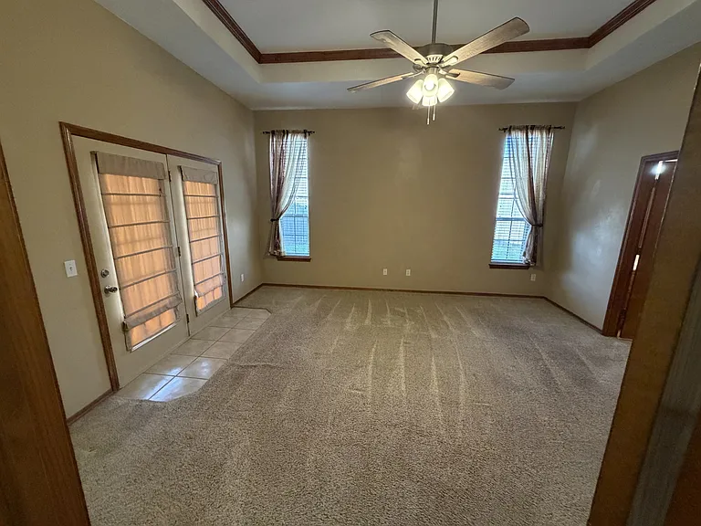 608 N Cherokee Way — Photo 12