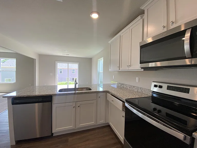 9354 Creedmore Hills Dr — Photo 7
