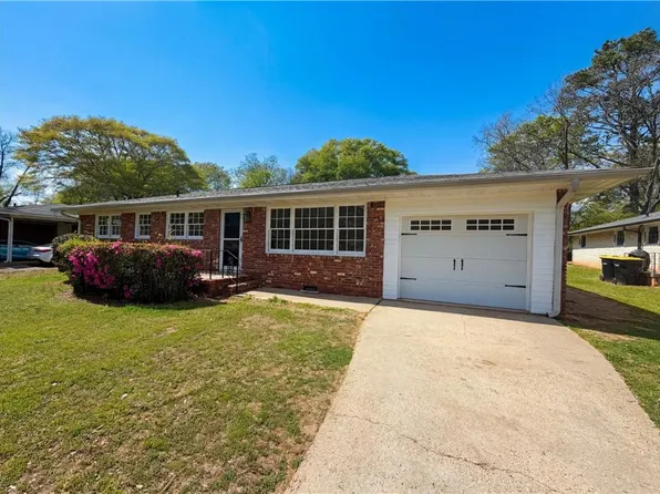 96 Greene St NE, Fairburn, GA 30213