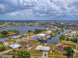 119 Cousley Dr SE, Port Charlotte, FL 33952