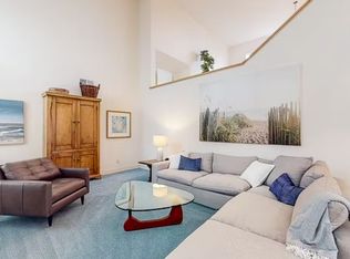 863 Starflower Rd, Encinitas, CA 92024