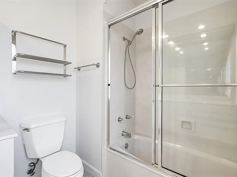 120 N White Jewel Ct — Photo 4