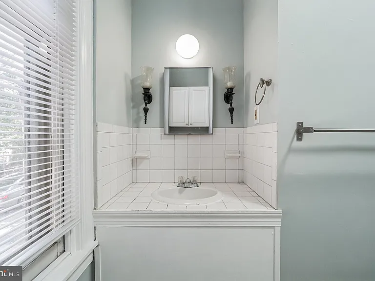 4373 Cresson St #1 — Photo 8
