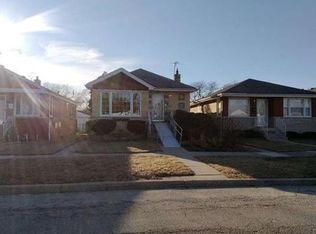 424 49th Ave, Bellwood, IL 60104