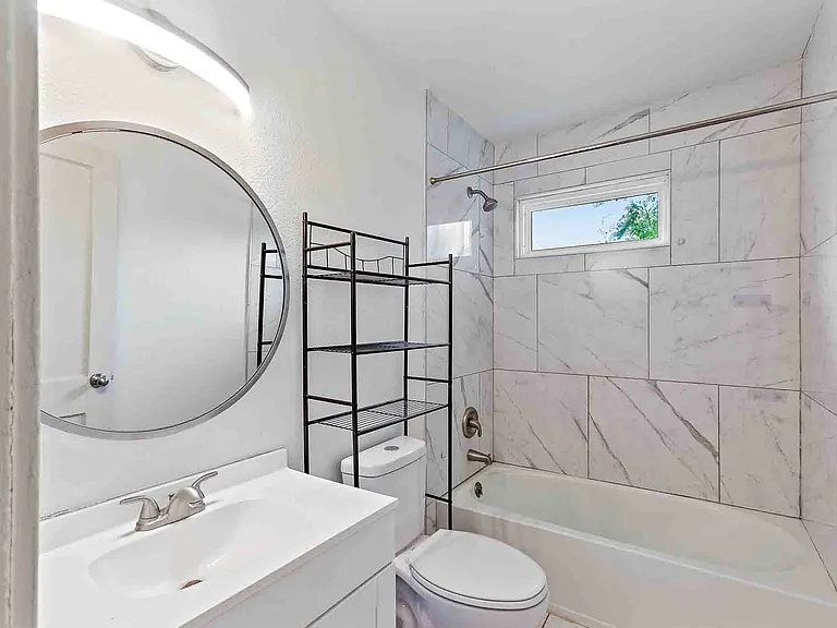 1005 Haynes St #1007 — Photo 12