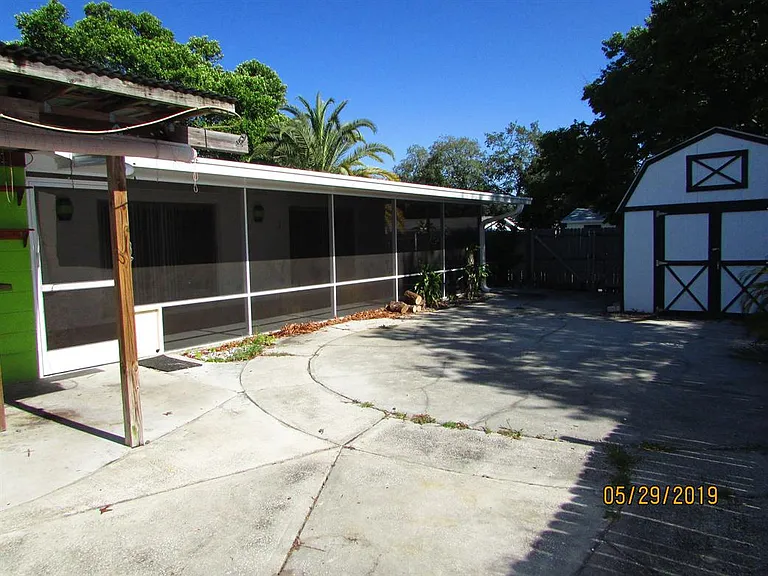 9926 Rainbow Ln — Photo 26