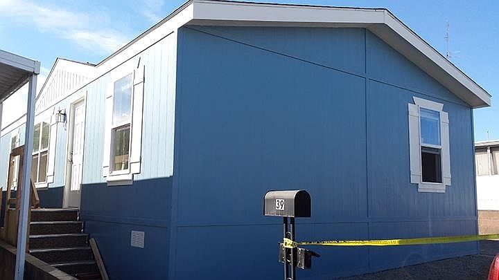 2nd image of 39 Hummingbird Ln