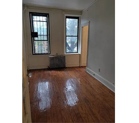 Rented by Block & Lot Real Estate | media 31