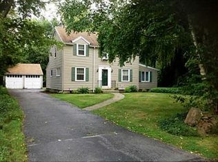 81 Rye Rd, Rochester, NY 14626