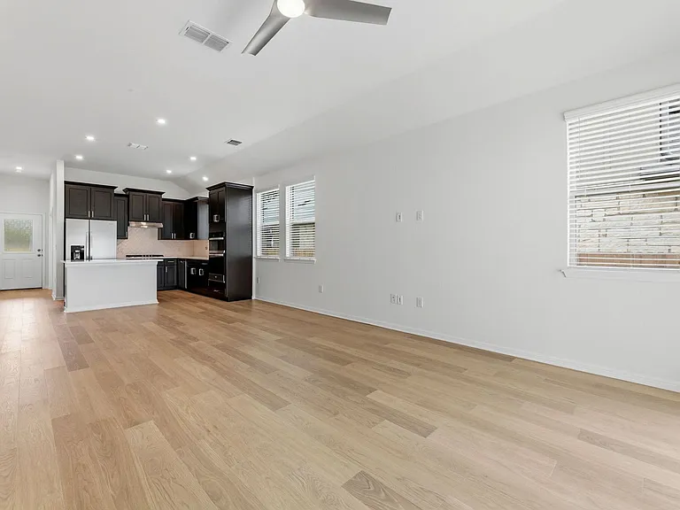 183 Glocken Ln — Photo 25