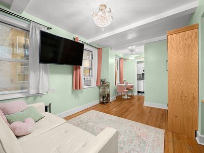 321 E 43rd St APT 103, Manhattan, NY, 10017