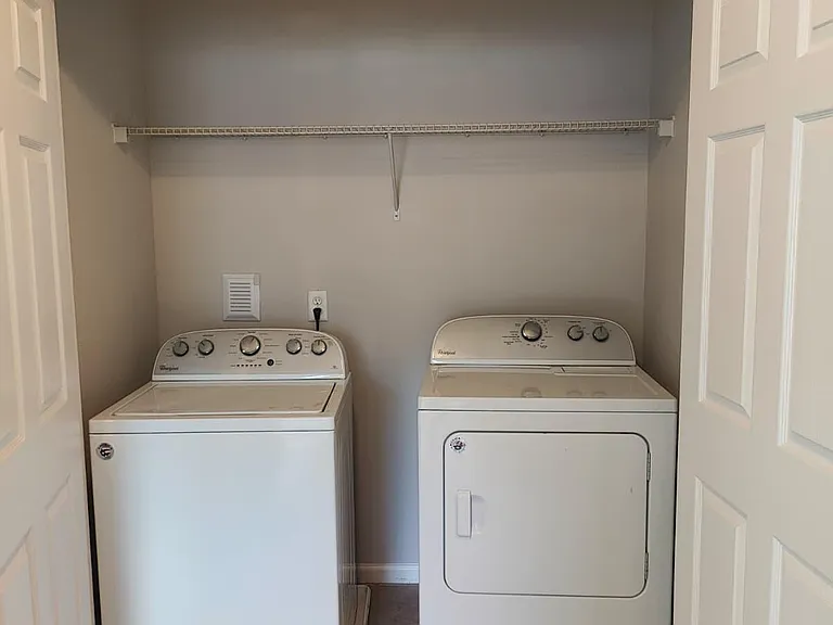534 Richmond Dr — Photo 25