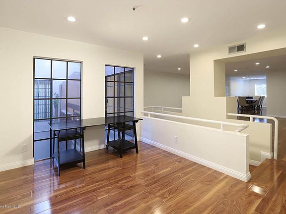 5th image of 2732 Piedmont Ave APT 8