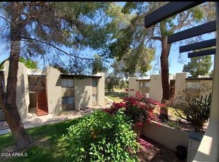 4201 E Camelback Rd UNIT 30, Phoenix, AZ 85018
