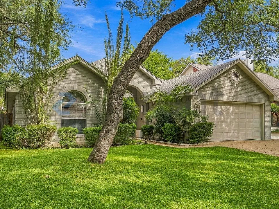 5 Carah Ct