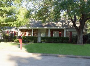 2730 Triway Ln, Houston, TX 77043