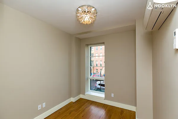 Rented by Nooklyn NYC LLC | media 30