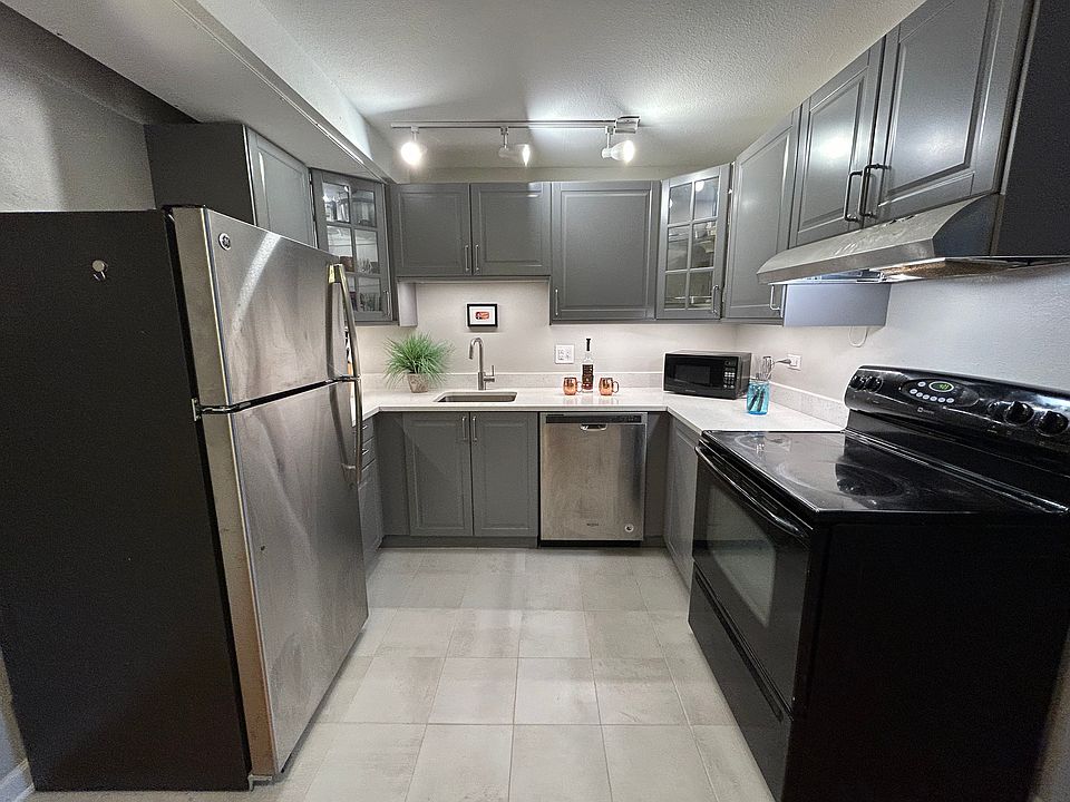 1st image of 65 N Clarkson St APT 301
