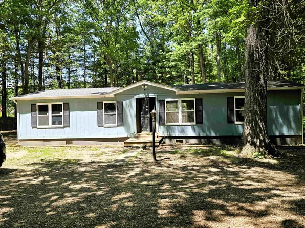286 Deer Trl, Greenville, VA 24440