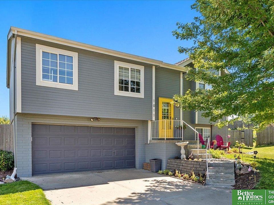 1st image of 1011 Mesa Cir