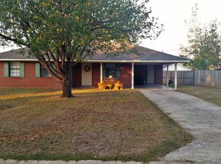 100 Leila Ln, Columbus, MS 39702