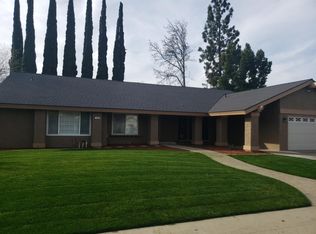 1860 Rall Ave, Clovis, CA 93611