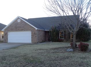 9003 Margaret Ln, Grove, OK 74344