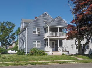 607 Courtland Ave, Bridgeport, CT 06605