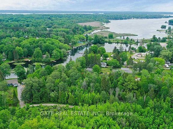 3rd image of 44 Bass Lake Rd