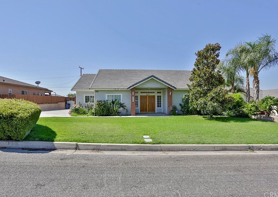 1st image of 25749 Segundo Ct