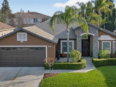 2567 E Tarragon Way, Fresno, CA, 93720
