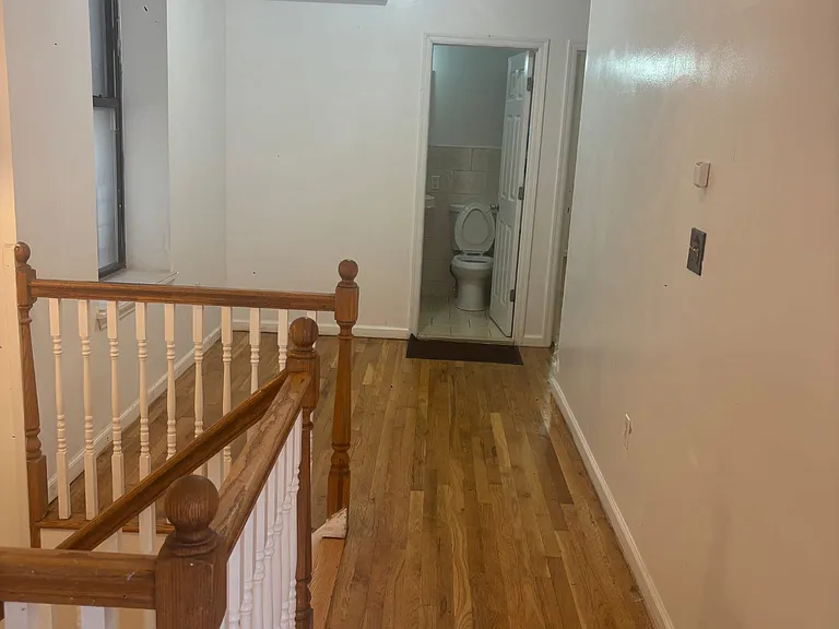 787 E 164th St #2 — Photo 8