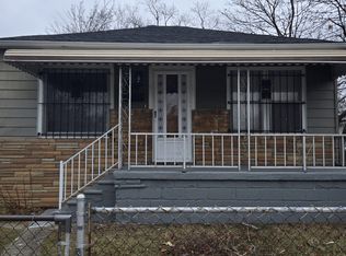 21004 Parkside Blvd, Ferndale, MI 48220