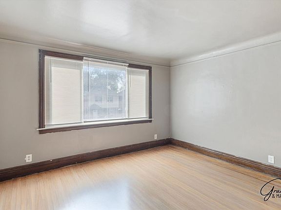 3rd image of 14027 Montrose St #2