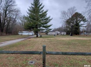 1250 Liberty Rd, Harrisburg, IL 62946