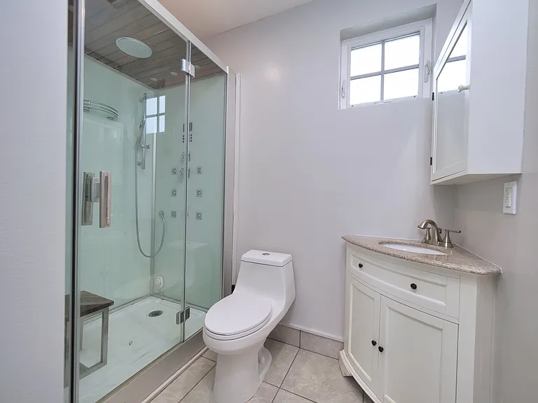 2897 Chapman St #C — Photo 25
