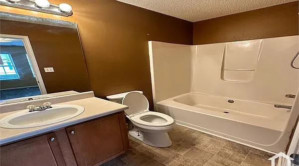 3613 Ginnis Cir SW #3 — Photo 10