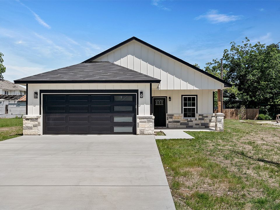1st image of 502 N Mignonette Dr