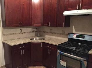 7414 62nd St, Ridgewood, NY 11385