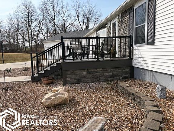 4th image of 505 Duffield St