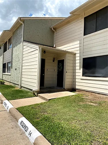 4515 Carter Creek Pkwy #2 Photo 1