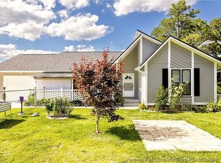 101 Dundee Ln, Spring Lake, NC 28390