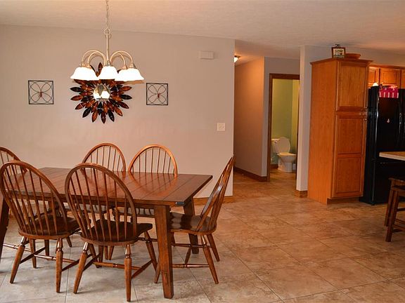 4th image of 58186 Kobza Ct