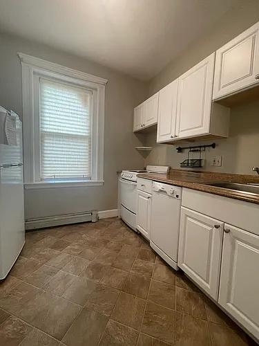 4 Ransom Rd #1 Photo 1
